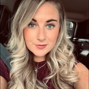 Meet your Posher, Shawna